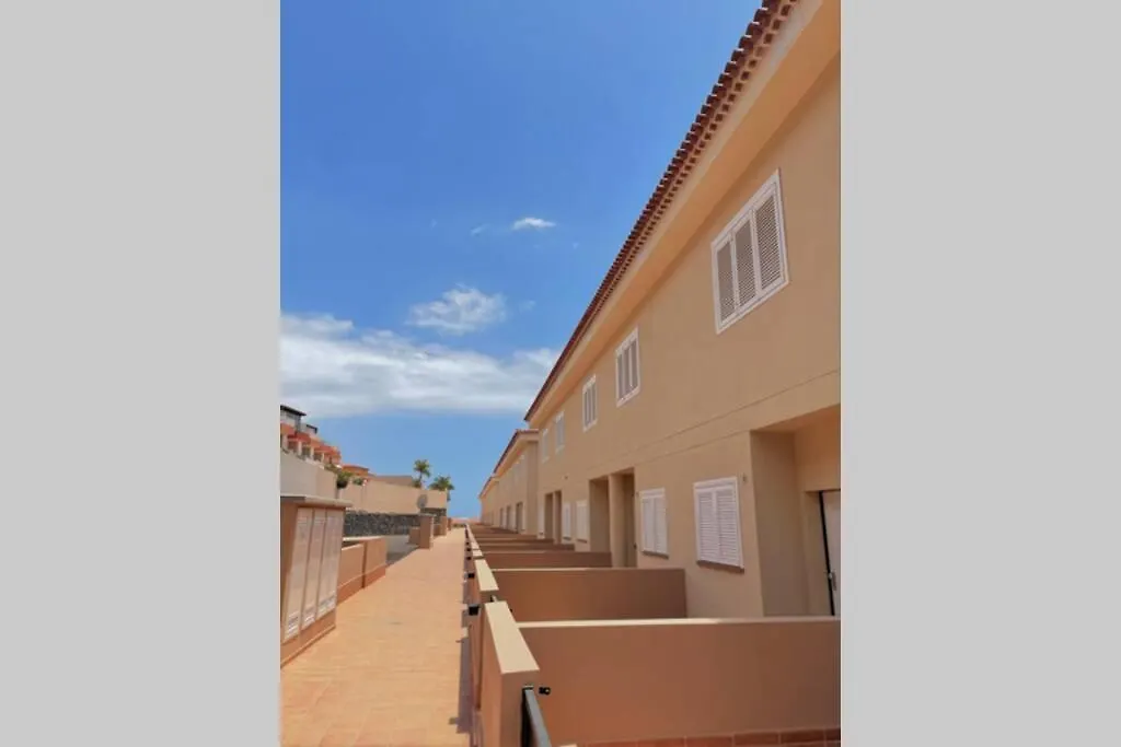 プエルト・デ・サンティアゴWonderful Ocean View Townhouse! Ac! Parking! Pa01アパートメント 0*, プエルト・デ・サンティアゴ スペイン